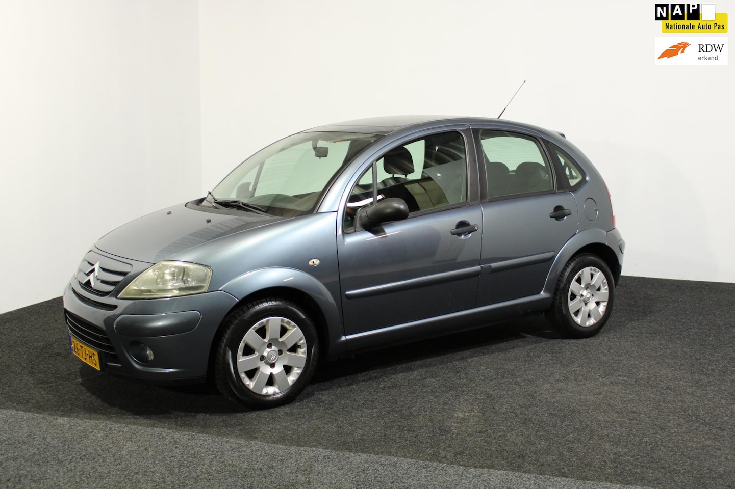 Citroën C3 - 1.4i Sky Radio|Panoramadak|Airco|Nieuwe APK & Afleveringsbeurt - AutoWereld.nl