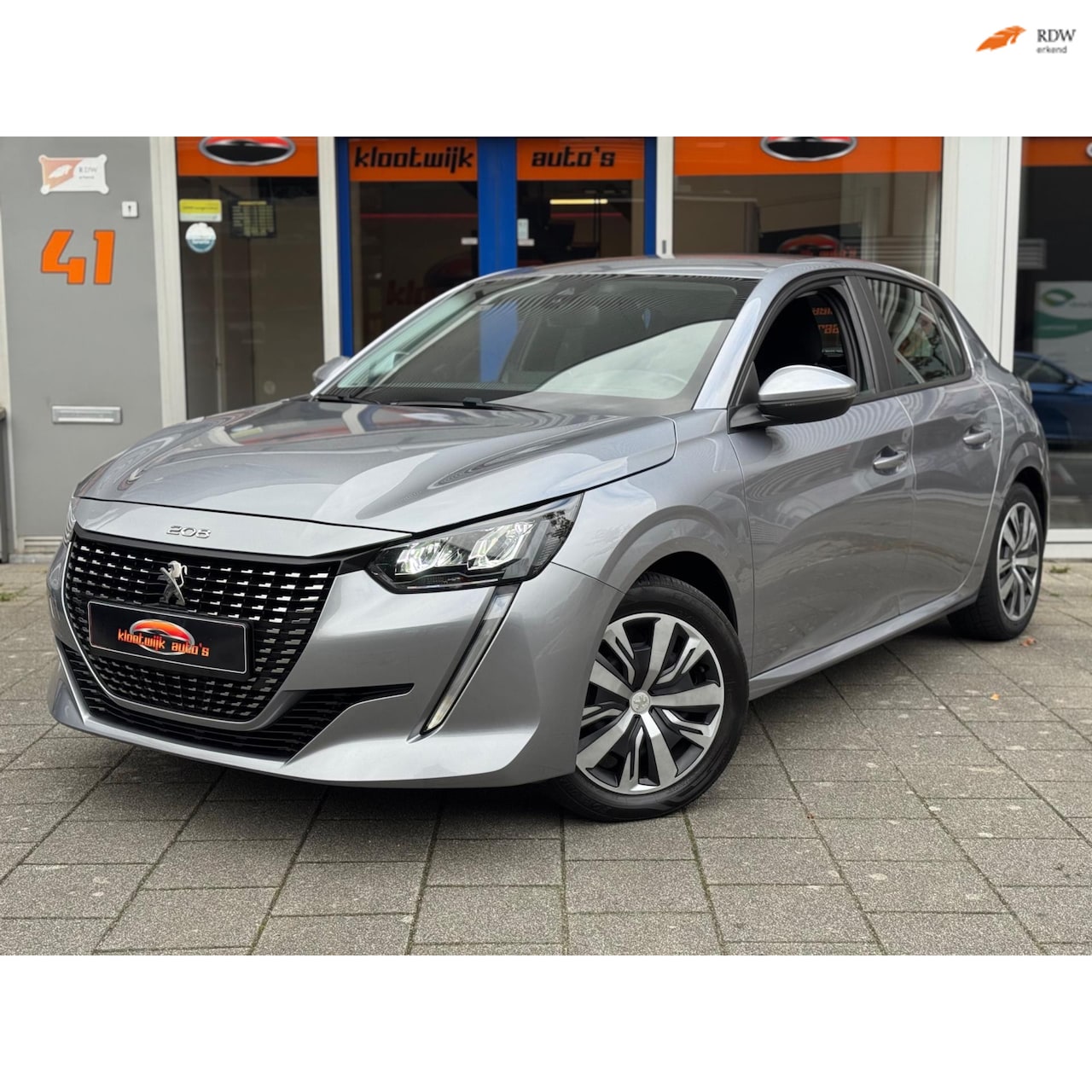 Peugeot 208 - 1.2 P.Tech Allure CarPlay Navigatie Cruise LED Bj.2020 Nw Model - AutoWereld.nl