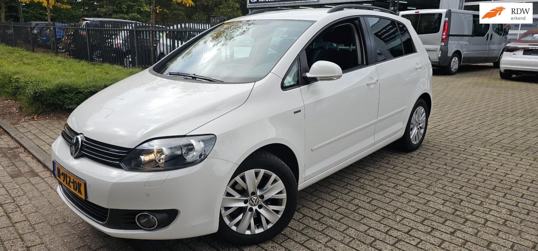 Volkswagen Golf Plus - 1.4 TSI Highline AUTOMAAT - AutoWereld.nl