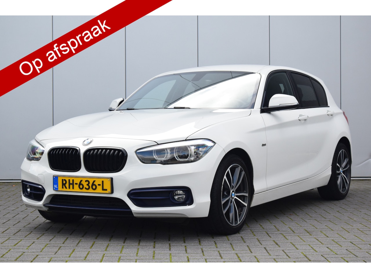 BMW 1-serie - 118i Edition Sport Line Shadow Executive Led Sportstoelen Pdc - AutoWereld.nl