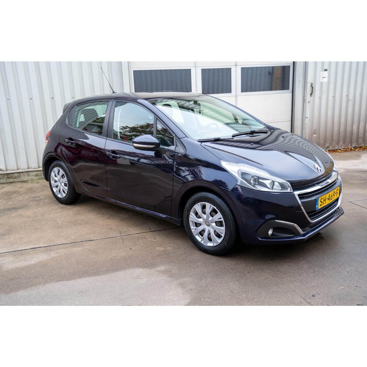 Peugeot 208 - 1.2 PureTech Blue Lion 1.2 PureTech Blue Lion - AutoWereld.nl