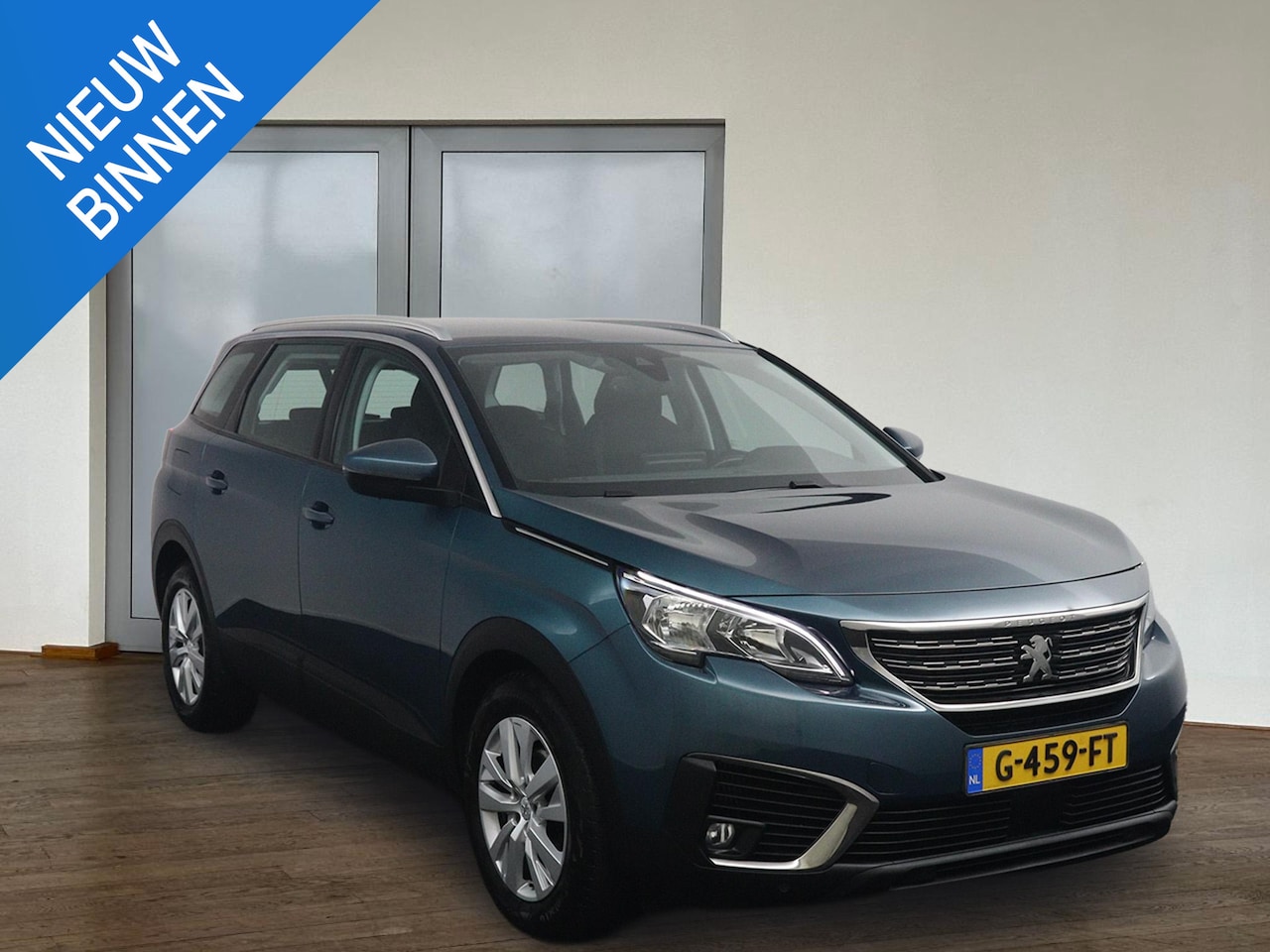Peugeot 5008 - 1.2 PureTech*NAVI*CAM*HAAK*CRUISE*ECC*CARPLAY*7PER - AutoWereld.nl