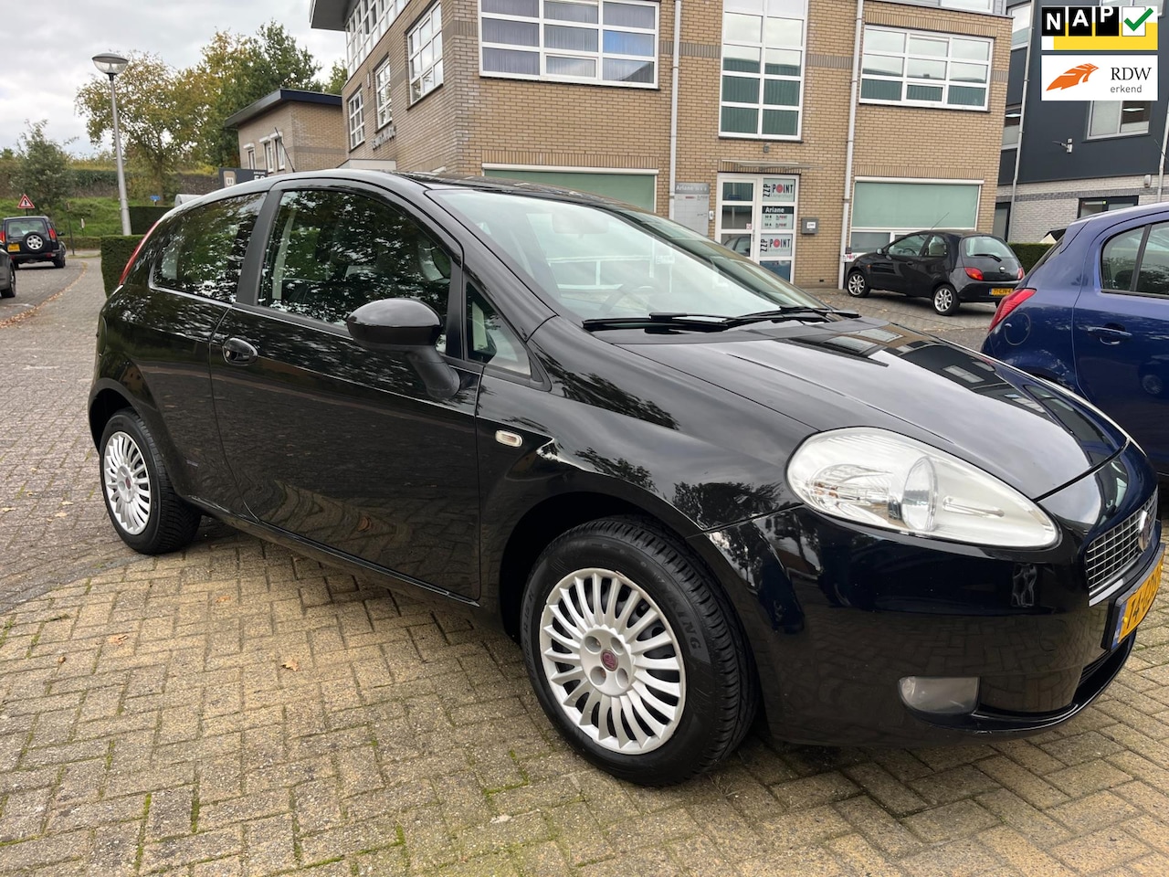 Fiat Grande Punto - 1.4 Dynamic zeer nette auto. - AutoWereld.nl