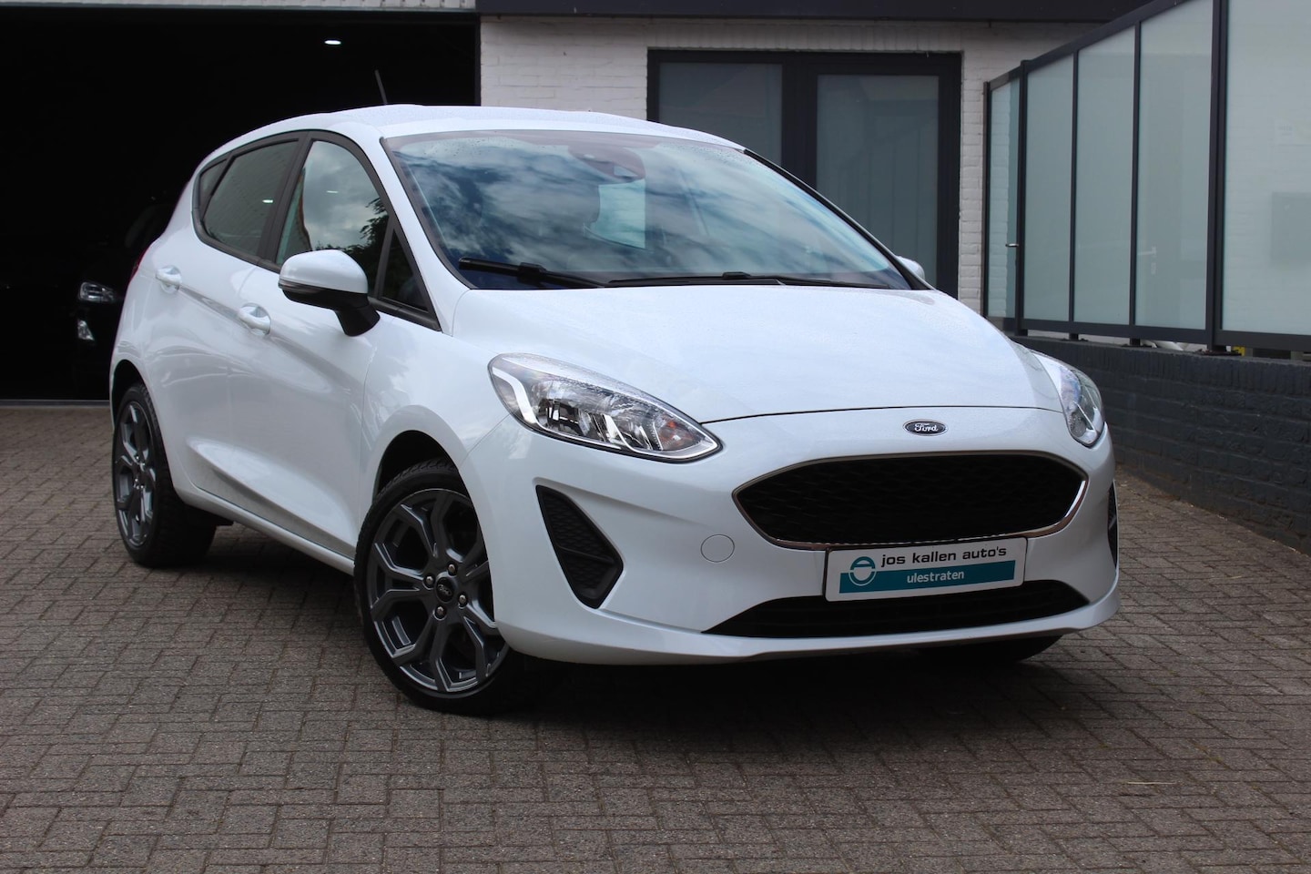 Ford Fiesta - 1.1 Trend ST Line 17", Navigatie/Carplay, DAB. - AutoWereld.nl