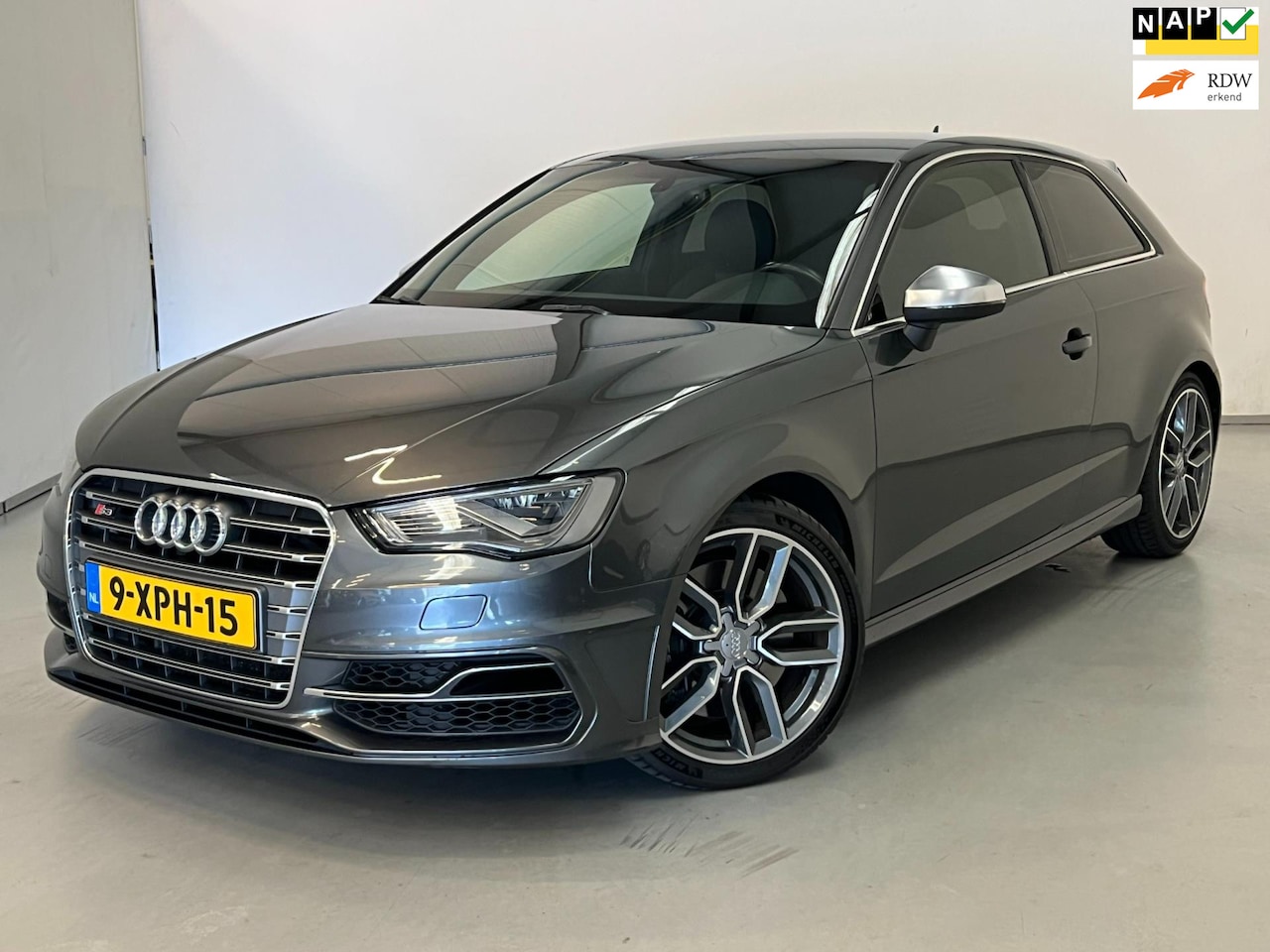 Audi S3 - 2.0 TFSI Quattro Pro Line Plus / NL-auto / B&O / Trekhaak - AutoWereld.nl
