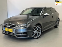 Audi S3 - 2.0 TFSI Quattro Pro Line Plus / NL-auto / B&O / Trekhaak