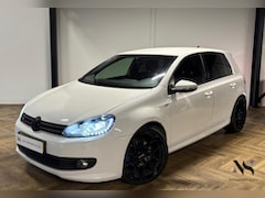 Volkswagen Golf - 2.0 TDI R-Line Edition PDC TREKHAAK