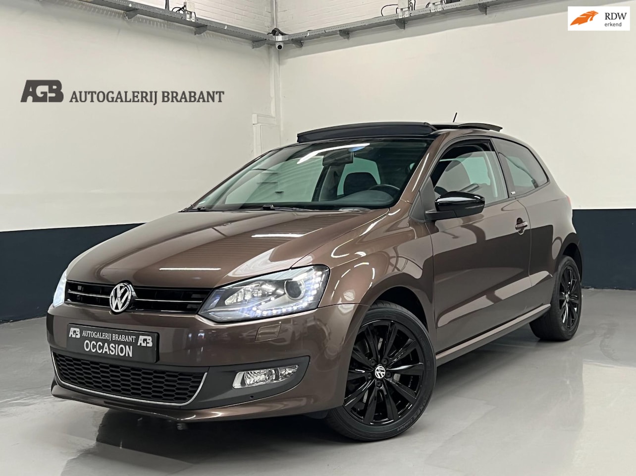 Volkswagen Polo - 1.2 TSI Highline/Pano/Cruise/StoelVW/LedXenon - AutoWereld.nl