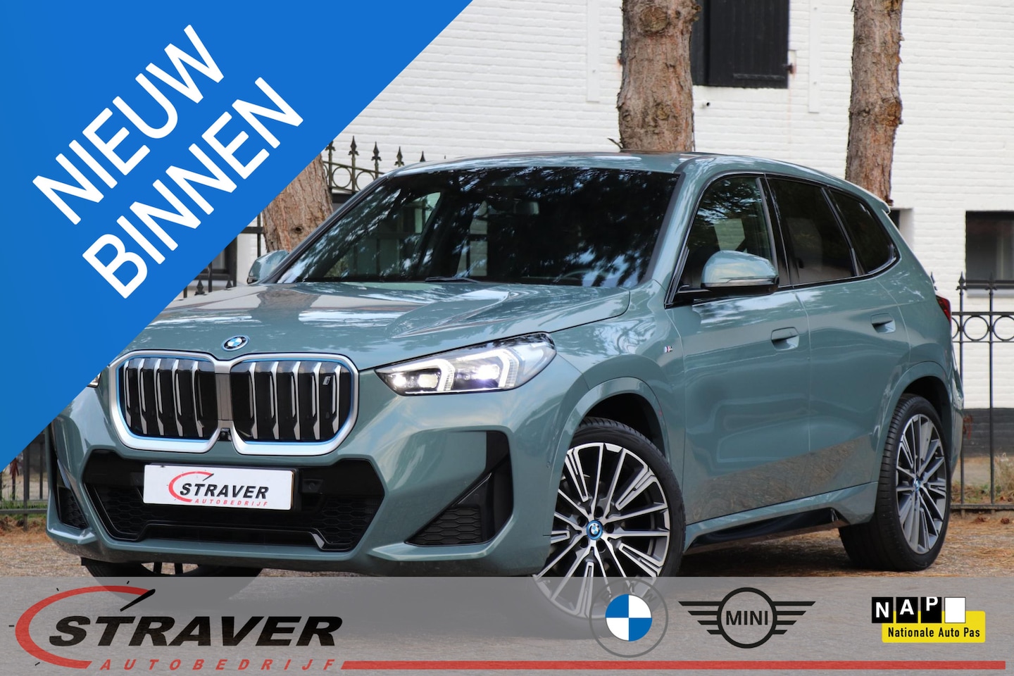 BMW iX1 - xDrive30 67 kWh |Panoramadak |Trekhaak |Harman/Kardon - AutoWereld.nl
