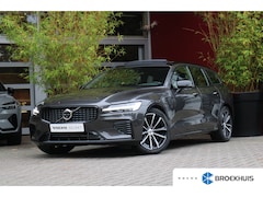 Volvo V60 - 2.0 T6 Plug-in hybrid AWD Plus Dark | Trekhaak | 360 Camera | Panoramadak | Harman/Kardon