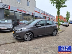 Peugeot 208 - 1.2 PURETECH SIGNATURE / Carplay / Cruise Control /