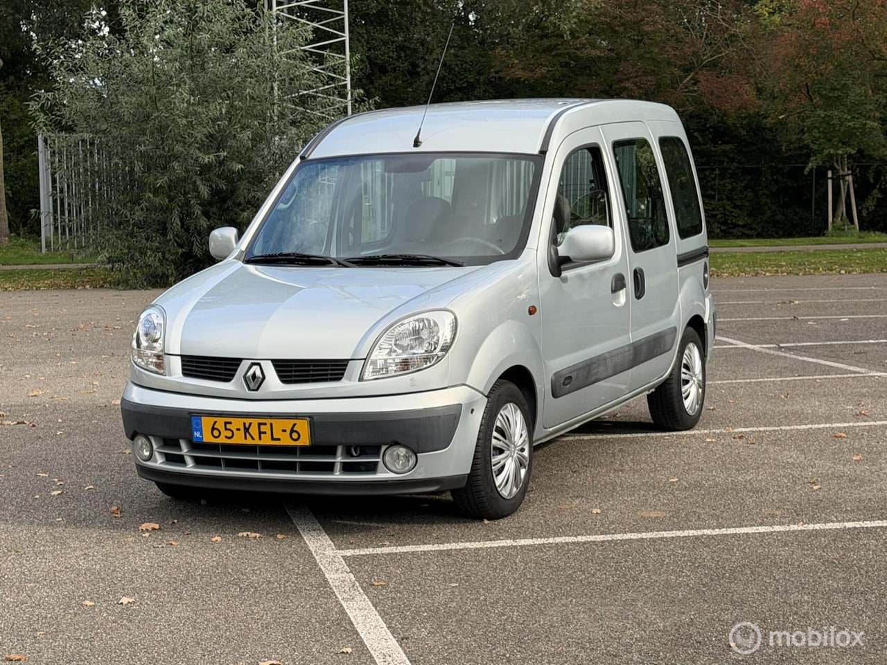 Renault Kangoo - combi 1.6 Benzine * AUTOMAAT * - AutoWereld.nl