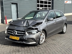 Mercedes-Benz B-klasse - 180 Business Solution, Cruise control, navigatie, airco, PDC