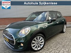 MINI Cooper - 1.5 Business | Panoramadak | 17'' LMV | Navigatie | British Racing Green | 5 deurs |
