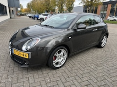Alfa Romeo MiTo - 0.9 T. Air Esclusivo NIEUWE DISTRIBUTIE + OLIEPOMP
