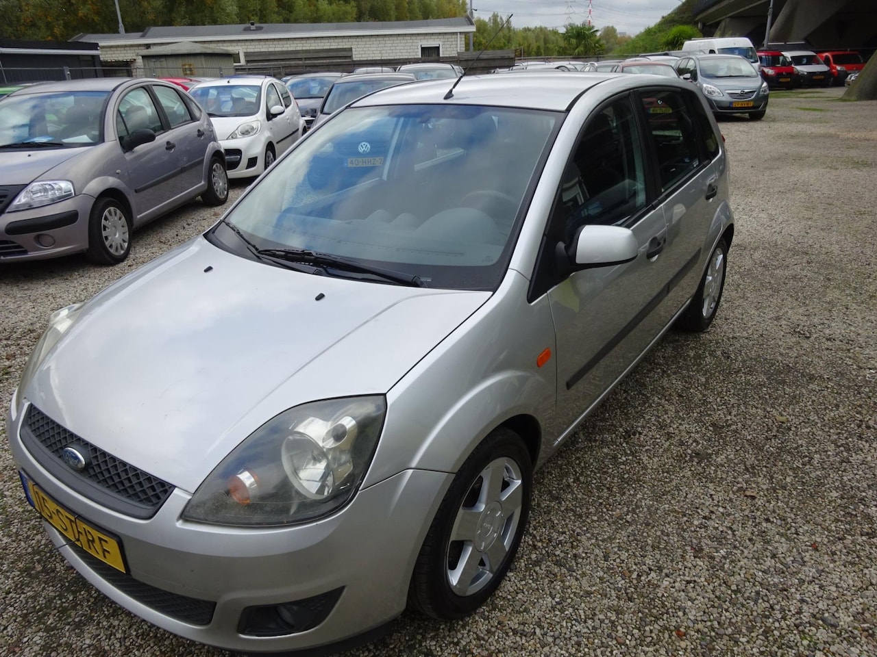 Ford Fiesta - 1.4-16V Futura airco electr ranen - AutoWereld.nl