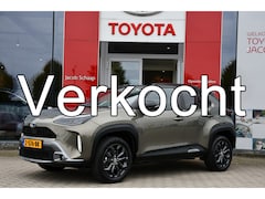 Toyota Yaris Cross - 1.5 Hybrid Explore Automaat 116pk | Trekhaak | Stoelverwarming | Parkeersensoren | Dealer