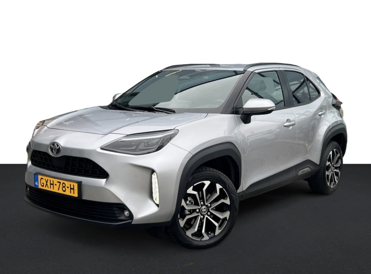 Toyota Yaris Cross - 1.5 Hybrid 115 First - AutoWereld.nl
