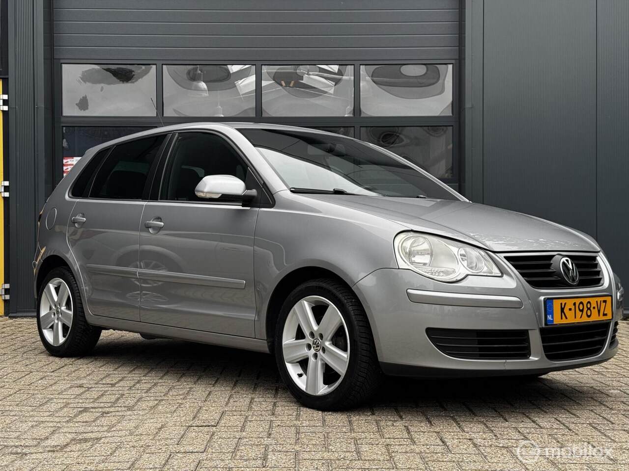 Volkswagen Polo - 1.2-12V Trendline 1.2-12V Trendline, 5 deurs, Airco, - AutoWereld.nl