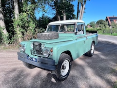 Land Rover 109 - Series 2