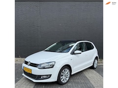 Volkswagen Polo - 1.2 TSI Life PANO 2013