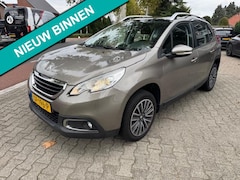 Peugeot 2008 - 1.2 Automaat PureTech Active, airco, Panoramadak, Navigatie/carplay/Bluetooth