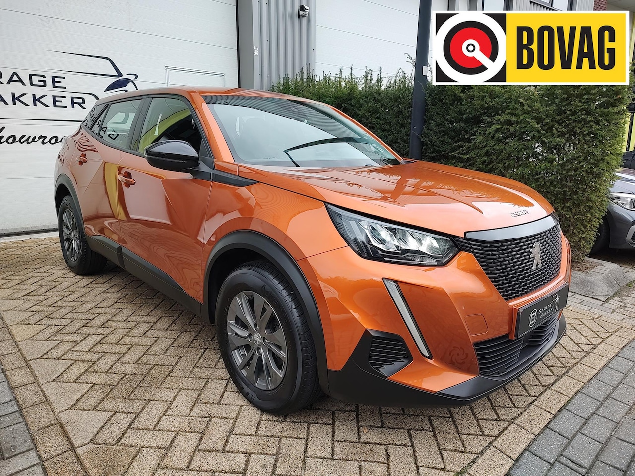 Peugeot 2008 - 1.2 PureTech Active Pack Trekhaak Navi-Carplay Cruise-Control Stoelverwarming Led - AutoWereld.nl