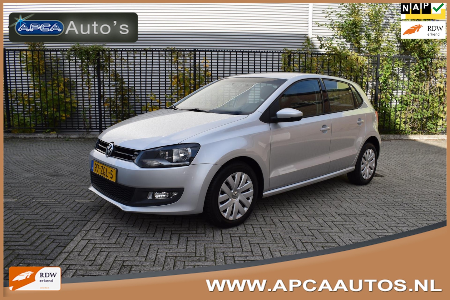 Volkswagen Polo - 1.2 TSI Comfort 6 mnd GARANTIE DealerOH Carplay Navi Airco CruiseC - AutoWereld.nl