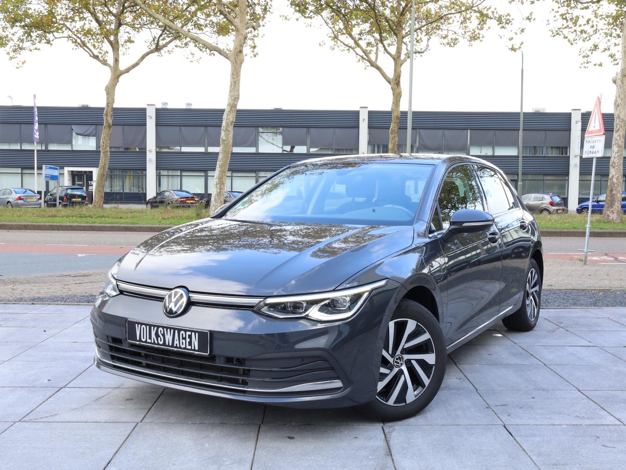 Volkswagen Golf - 1.4 eHybrid PHEV 204PK | Memory | Carplay/Android | Adaptive Cruise | Stoel&Stuurverwarmin - AutoWereld.nl
