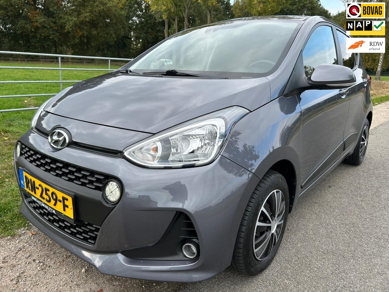 Hyundai i10 - 1.0i i-Premium keurig netjes 1ste eigenaar - AutoWereld.nl