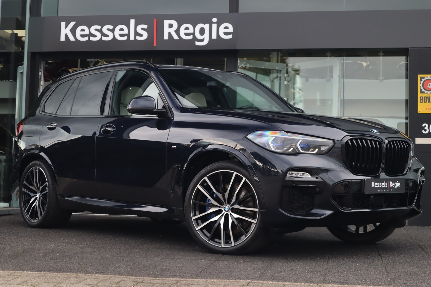 BMW X5 - xDrive45e M-sport Pano H&K Lucht Laser HuD 360 ACC Softclose Ambient - AutoWereld.nl