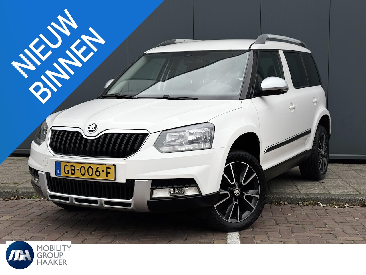 Skoda Yeti Outdoor - 1.2 TSI Adventure Airco I Cruise control I Navigatie I DSG I Trekhaak I Stoel verwarming I - AutoWereld.nl