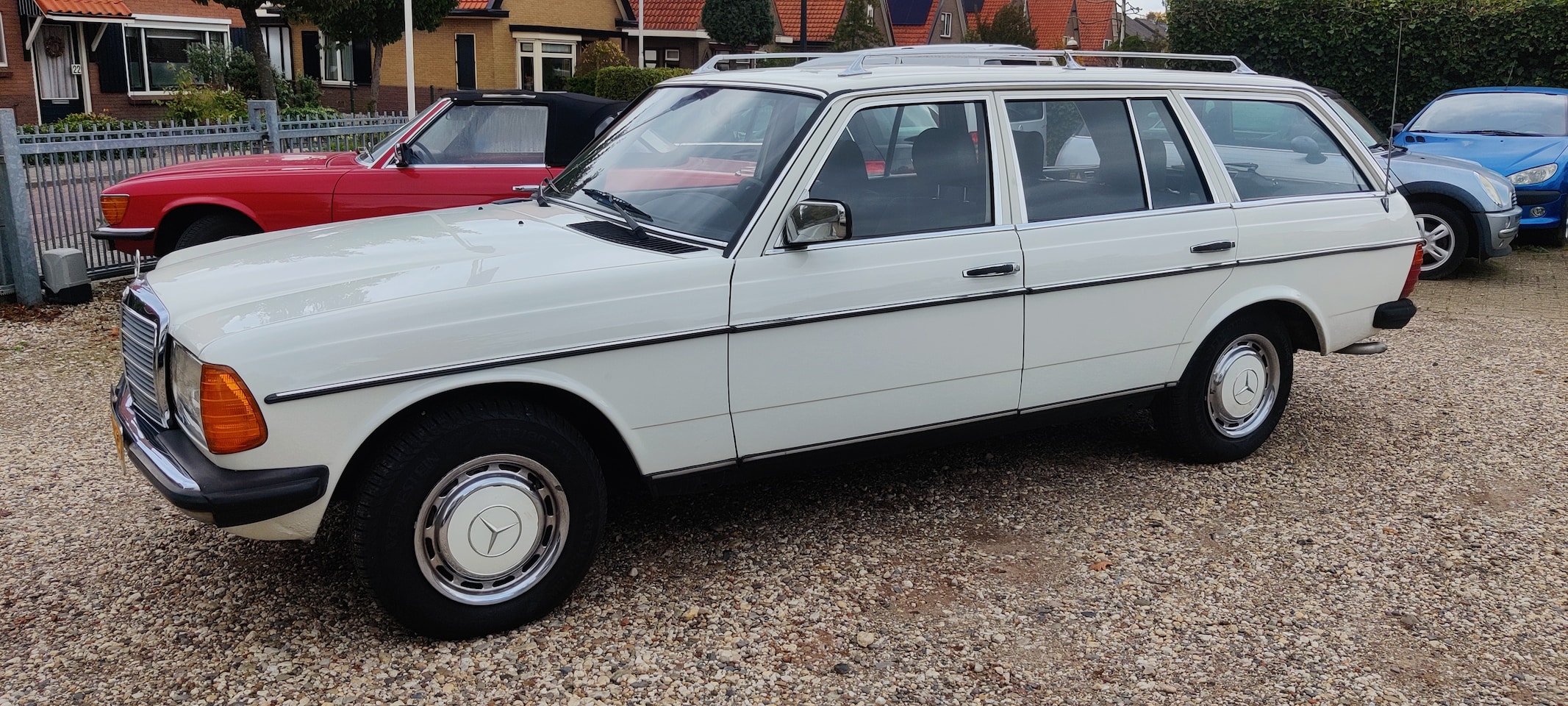 Mercedes-Benz 200-500 (W124) Combi - 200 T Trekhaak, Mercedes Radio.CD speler. - AutoWereld.nl