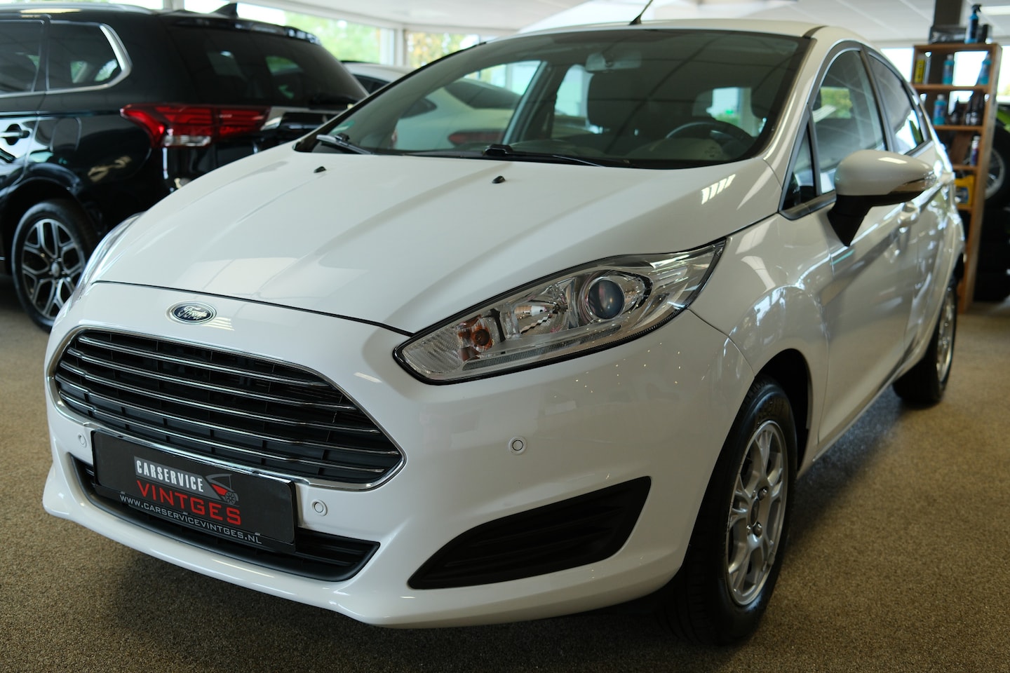 Ford Fiesta - 1.25 Airco, Stoelverwarming, 5DRS PDC! - AutoWereld.nl