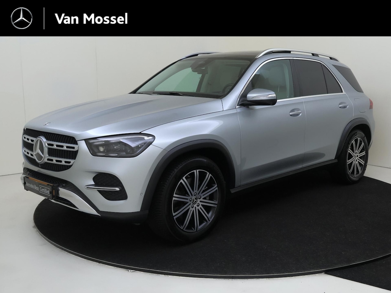 Mercedes-Benz GLE-Klasse - 400 e 4MATIC Luxury Line Panorama dak / Memory Seats / Burmester / 360 Camera / Head-Up / - AutoWereld.nl