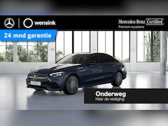 Mercedes-Benz C-klasse - 180 AMG Line | Night | Panoramadak | Sfeerverlichting | Stoelverwarming | 19" lichtmetalen