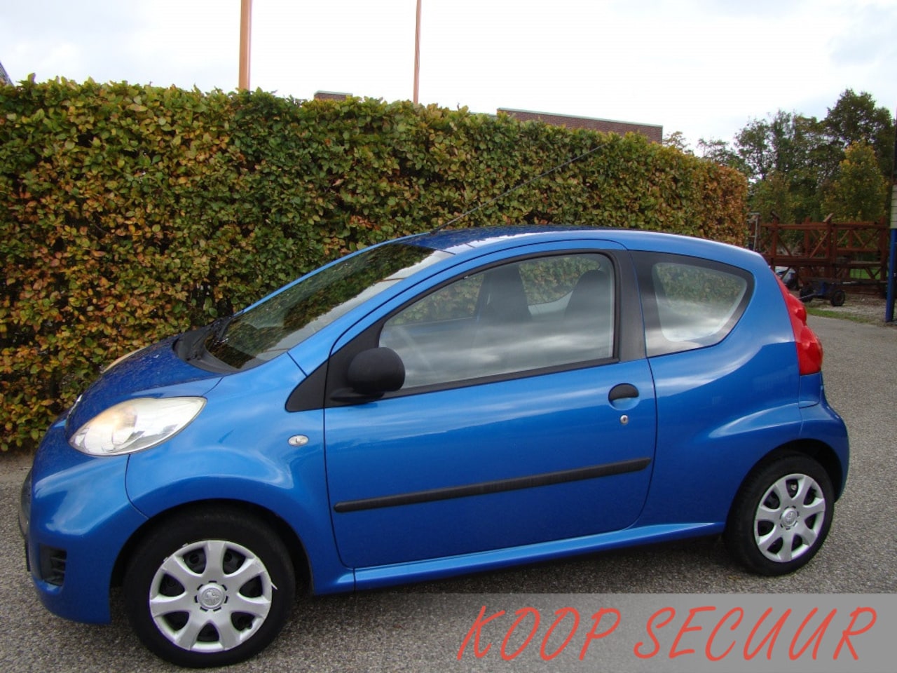 Peugeot 107 - 1.0-12V XR 1.0-12V XR - AutoWereld.nl