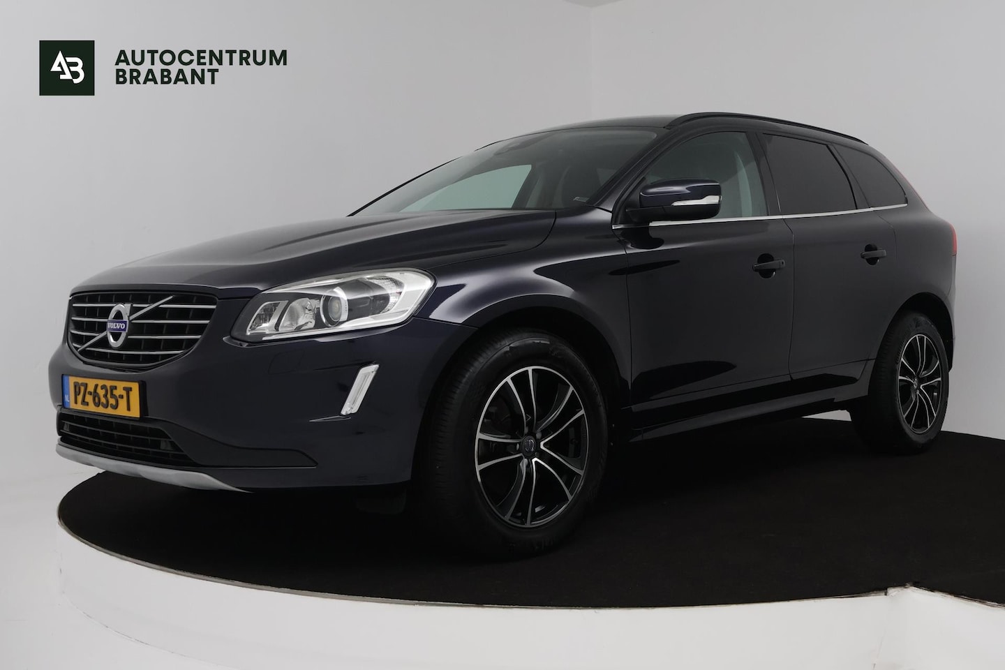Volvo XC60 - 2.0 D4 FWD Polar+ (TREKHAAK, CAMERA, STOELVERWARMING, PARKEERSENSOREN, AUTOMAAT, CRUISE CO - AutoWereld.nl
