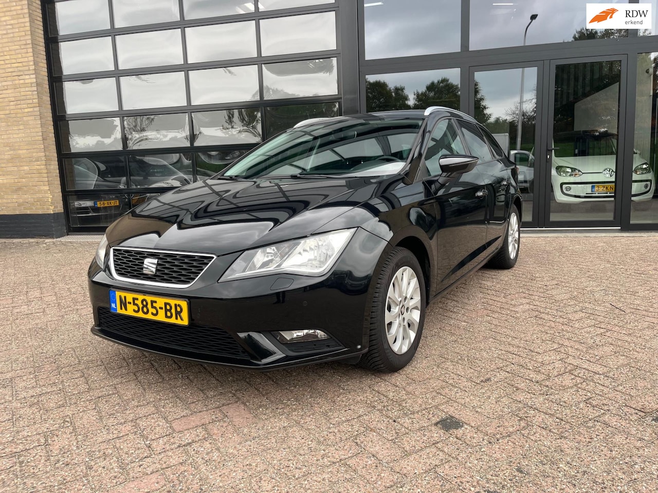 SEAT Leon ST - 1.2 TSI Style 1.2 TSI Style, Navi, Trekhaak, Led, Pdc - AutoWereld.nl