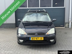 Ford Focus Wagon - 1.6-16V Ambiente