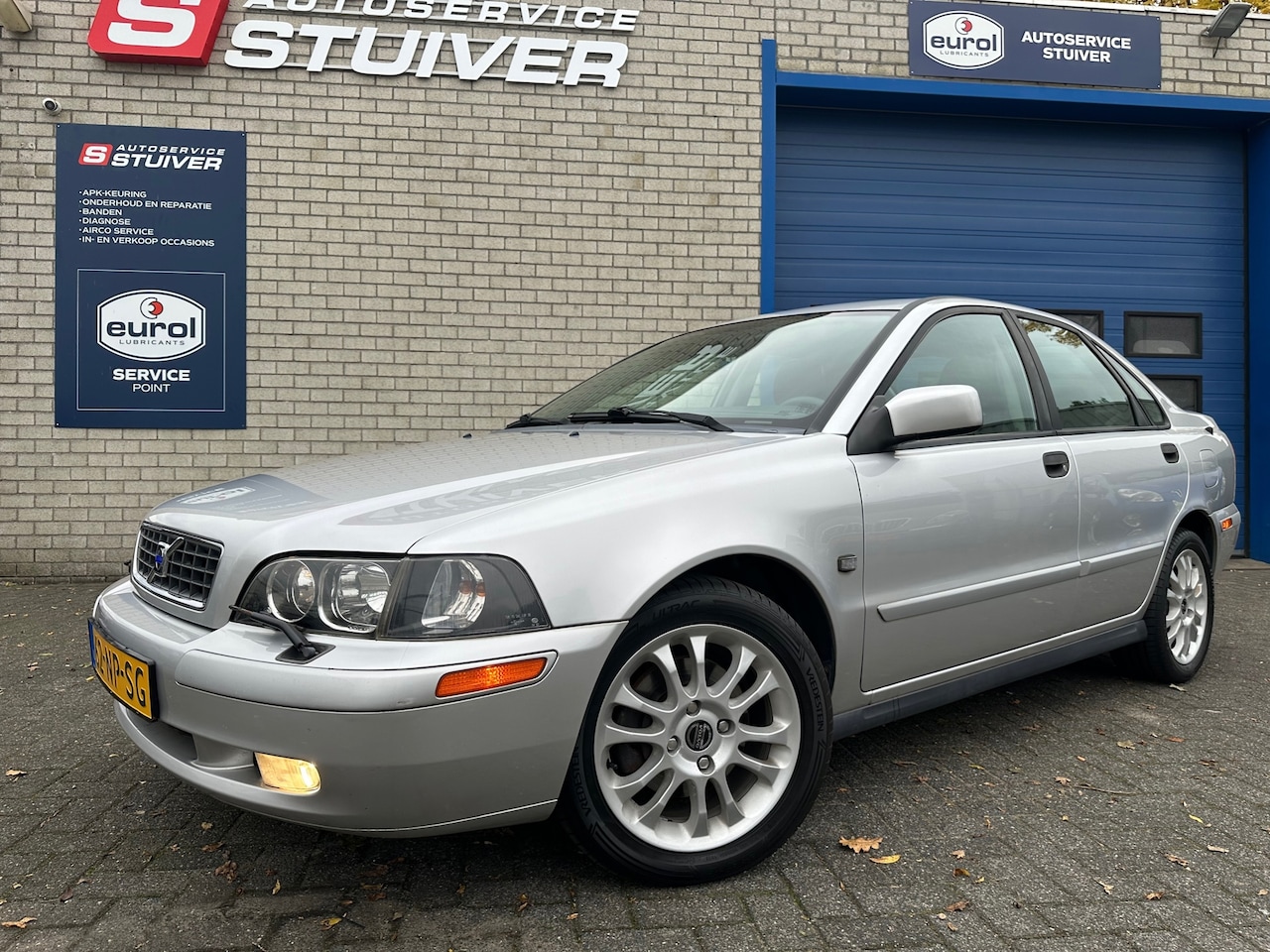 Volvo S40 - 2.0 Turbo 165 PK #YOUNGTIMER# - AutoWereld.nl