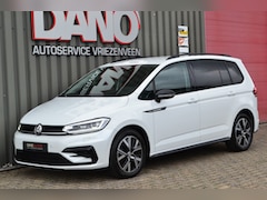Volkswagen Touran - 1.5 TSI DSG Highline R-Line LED/ACC/Keyless