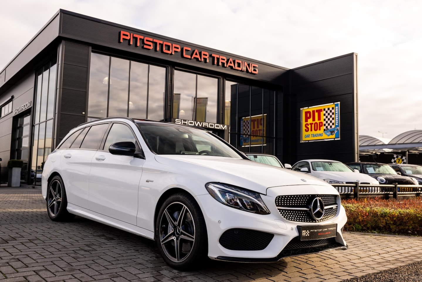 Mercedes-Benz C-klasse Estate - AMG 43 4MATIC AMG 43 4MATIC, 367 PK, Pano, Sportuitlaat, Night Edition! - AutoWereld.nl