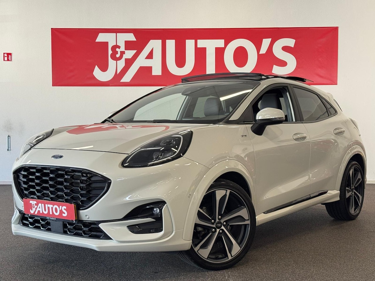 Ford Puma - 1.0 HYBRID ST-LINE X NAVIGATIE/CAMERA, PANORAMA, CRUISE - AutoWereld.nl