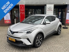 Toyota C-HR - 1.8 Hybrid Style KEYLESS LED JBL-AUDIO STOELVERWARMING PARK-ASSIST PARK-SENSOREN LM-VELGEN