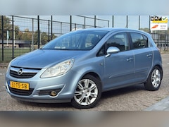 Opel Corsa - 1.4-16V Cosmo AIRCO/APK/LEER/