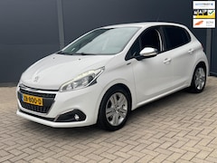 Peugeot 208 - 1.2 PureTech / Navi / Pdc / Carplay
