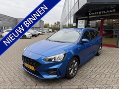 Ford Focus Wagon - 1.0 EcoBoost Hybrid Titanium X St-Line
