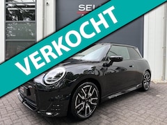 MINI Cooper - E John Cooper Works Pakket M NAP Pano/18 Inch/Head Up/Navigatie/Car Play/Camera/Leder/Crui