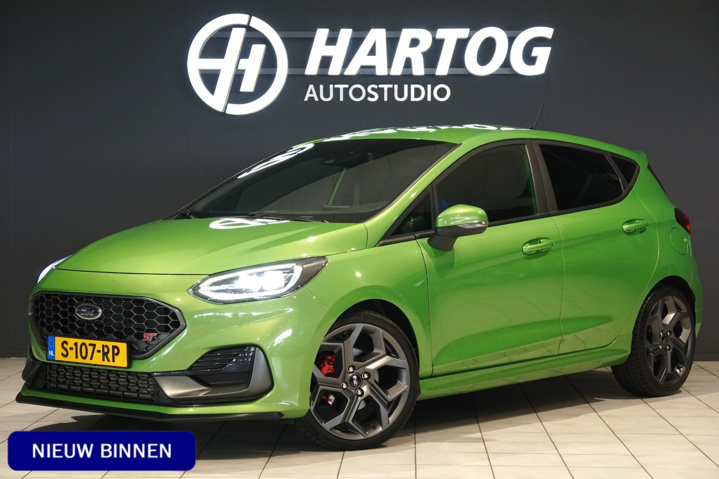 Ford Fiesta - 1.5 Ecoboost ST-X PERFORMANCE + SCHAALSTOELEN / CAMERA / B&O - AutoWereld.nl